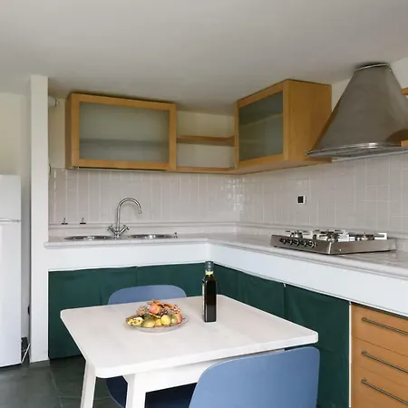 Apartment Montalbuccio With Pool Siena